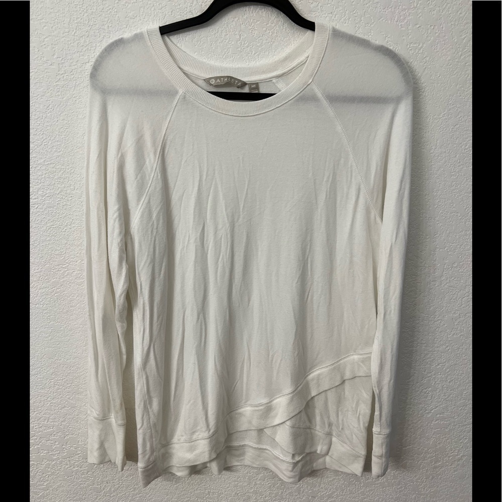 Athleta white long sleeve shirt size MT